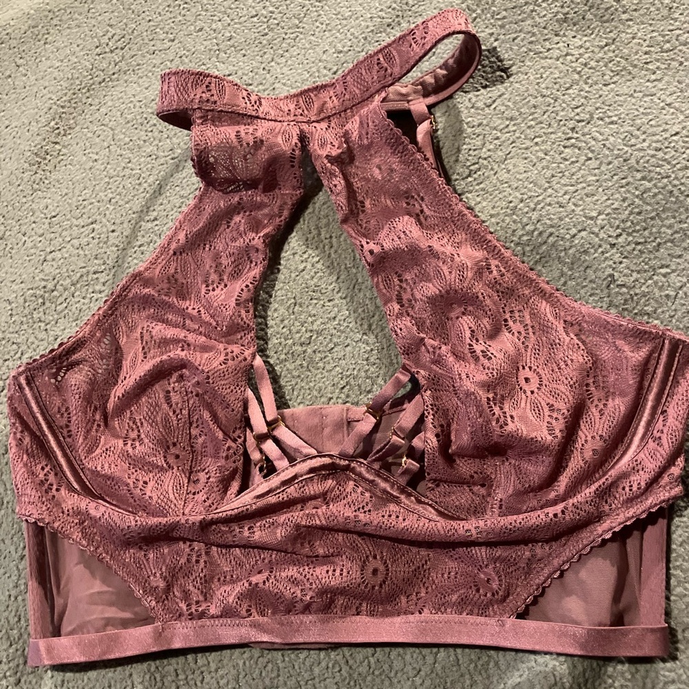 M VS Angels Strappy Bralette